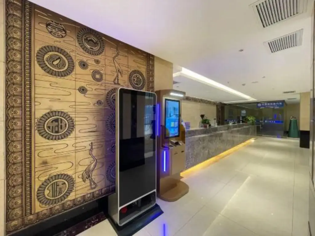 Yulin Polentino Hotel (Railway Station Branch) — фото 1