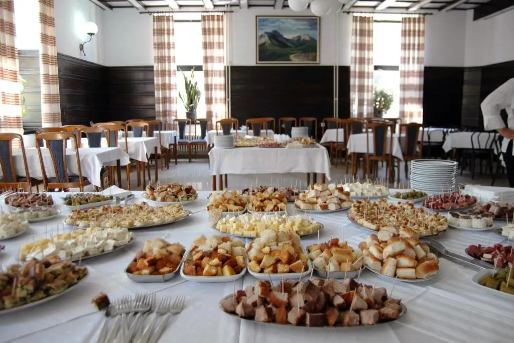 Андриевица: Hotel Komovi