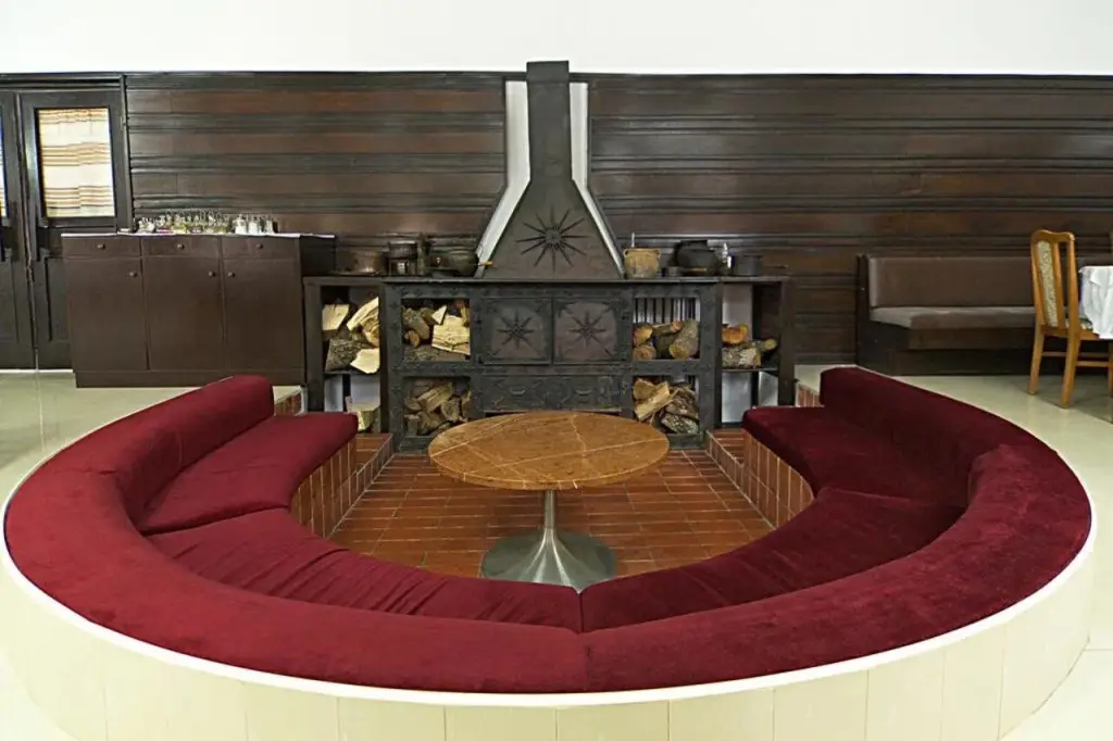 Андриевица: Hotel Komovi