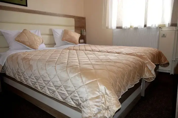 Колашин: Cile Hotel