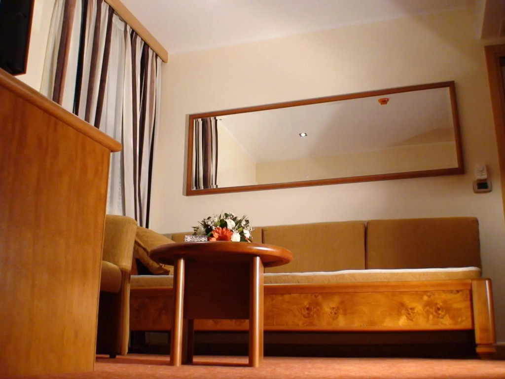 Подгорица: Hotel BaMBiS