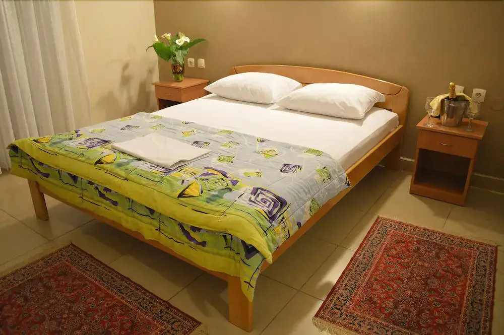 Будва: Hotel Kangaroo