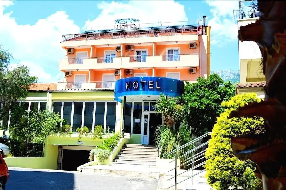 Будва: Hotel Kangaroo