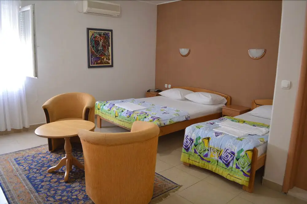 Будва: Hotel Kangaroo