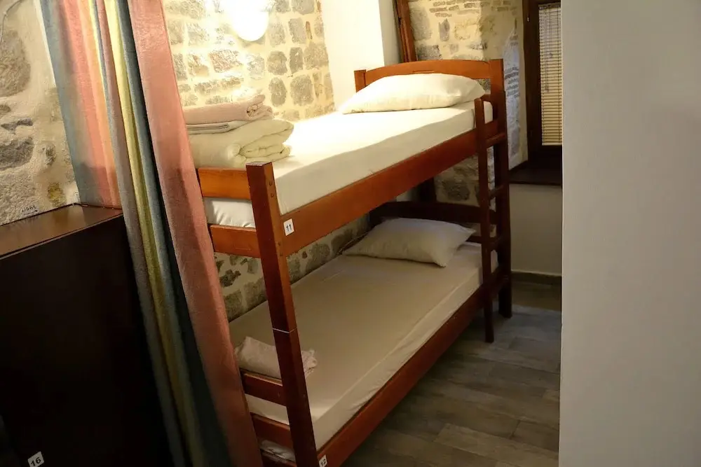 Доброта: Montenegro Backpackers Home Kotor
