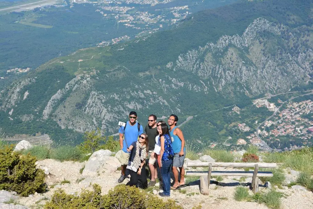 Доброта: Montenegro Backpackers Home Kotor