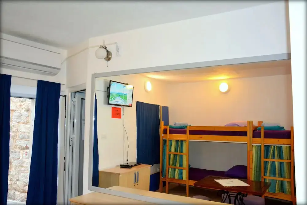 Будва: Montenegro Backpackers Home Budva