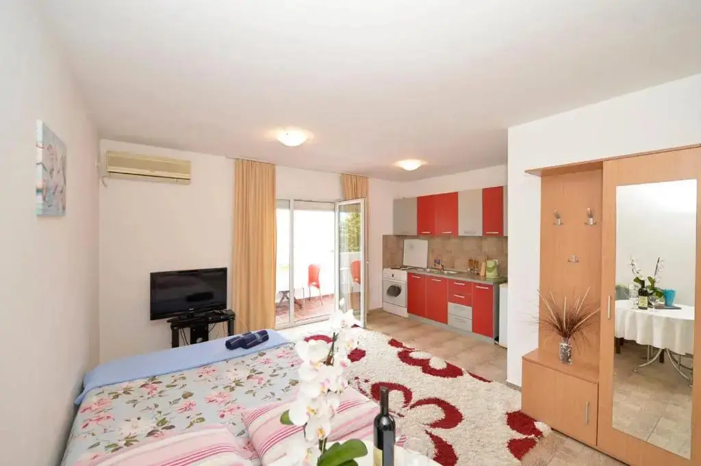Доброта: Apartments Saint Stasije