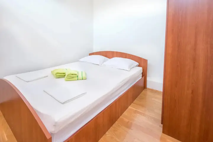 Доброта: Apartments Ivardić
