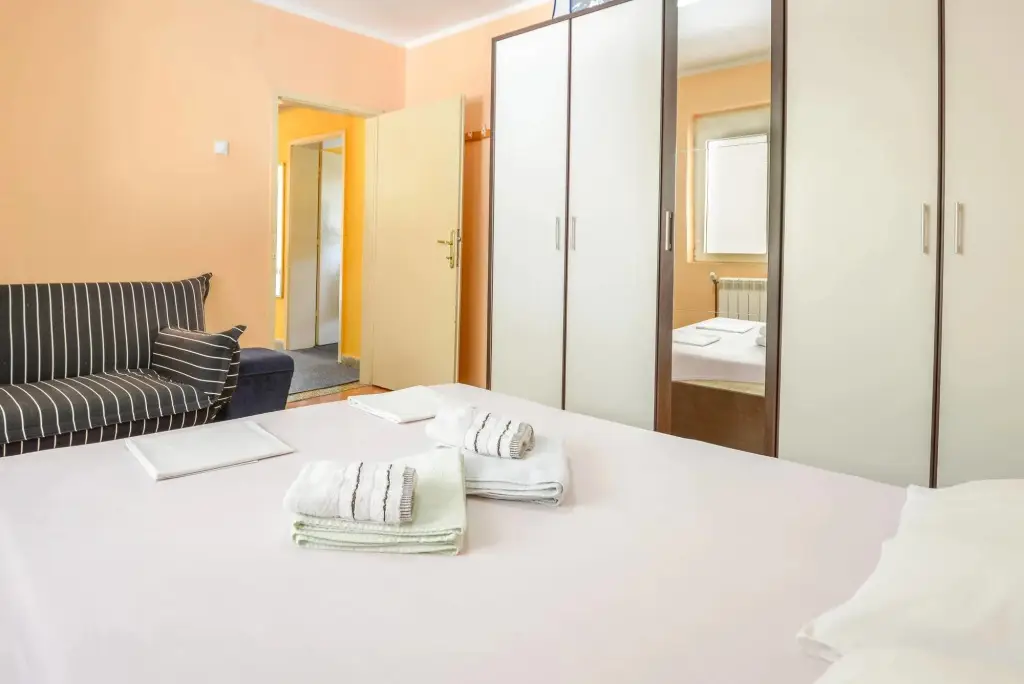Доброта: Apartments Ivardić