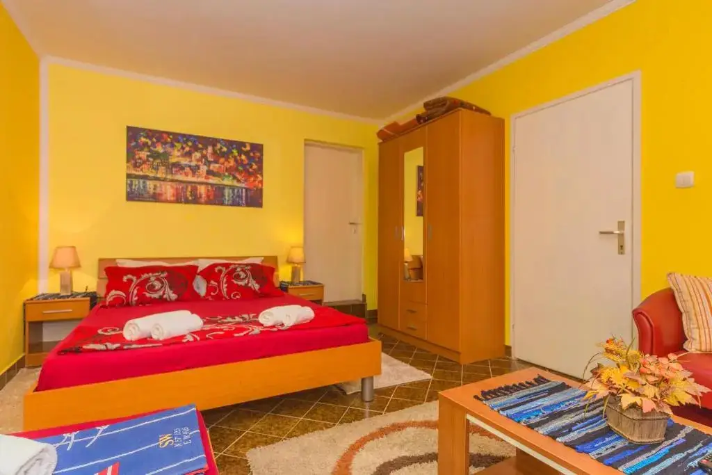 Сутоморе: Villa Nena Apartments
