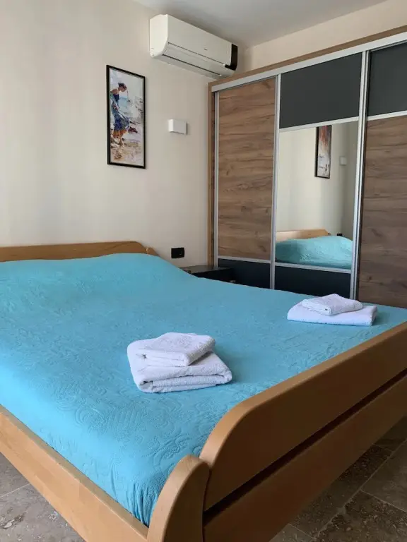 Бар: Apartments Dea