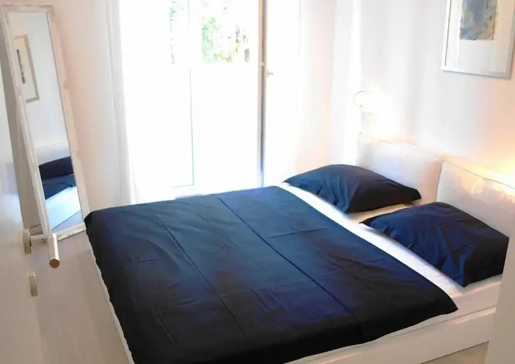 Доброта: Kotor Emerald Apartments