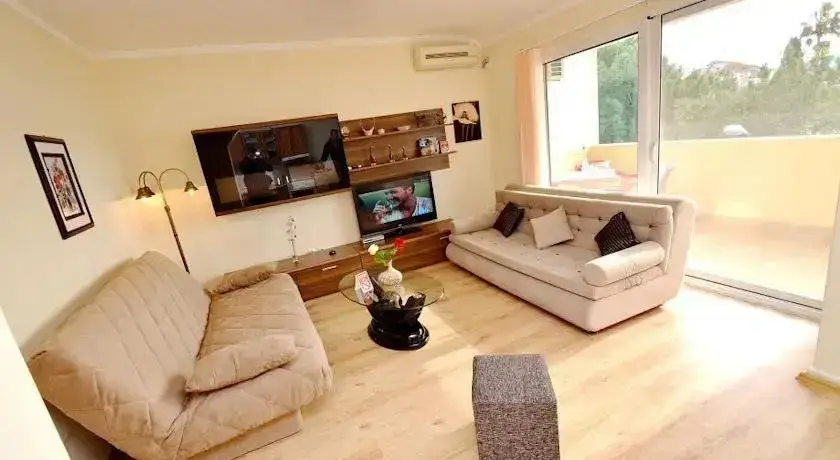 Тиват: Apartments Luxury