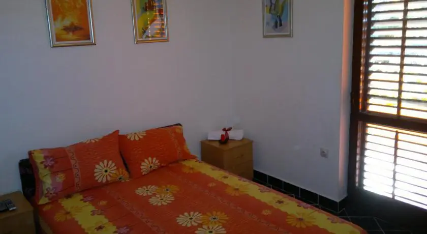 Будва: Apartments Holiday
