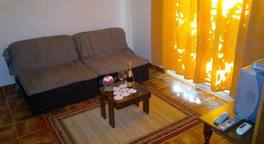 Будва: Apartments Holiday