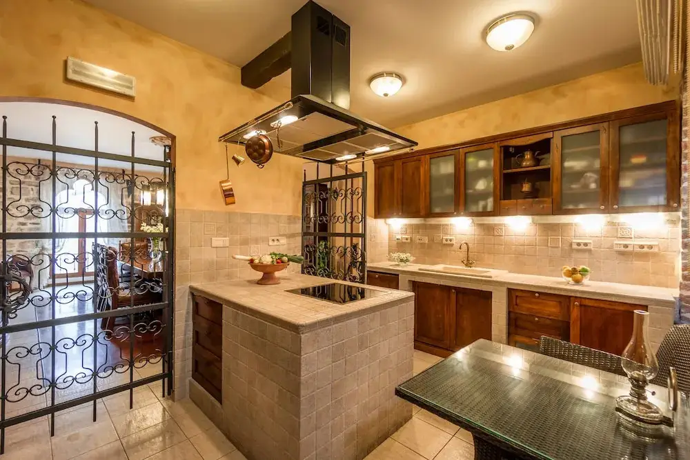 Доброта: Forza Lux Guest House