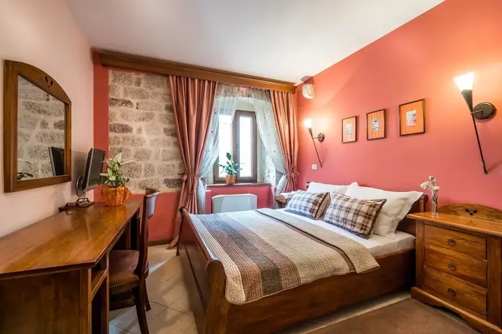 Доброта: Forza Lux Guest House
