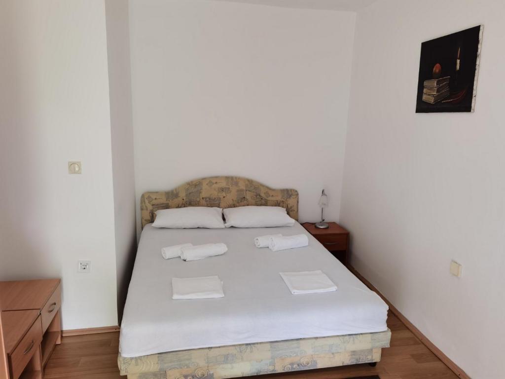Бечичи: Guest House Vojinović