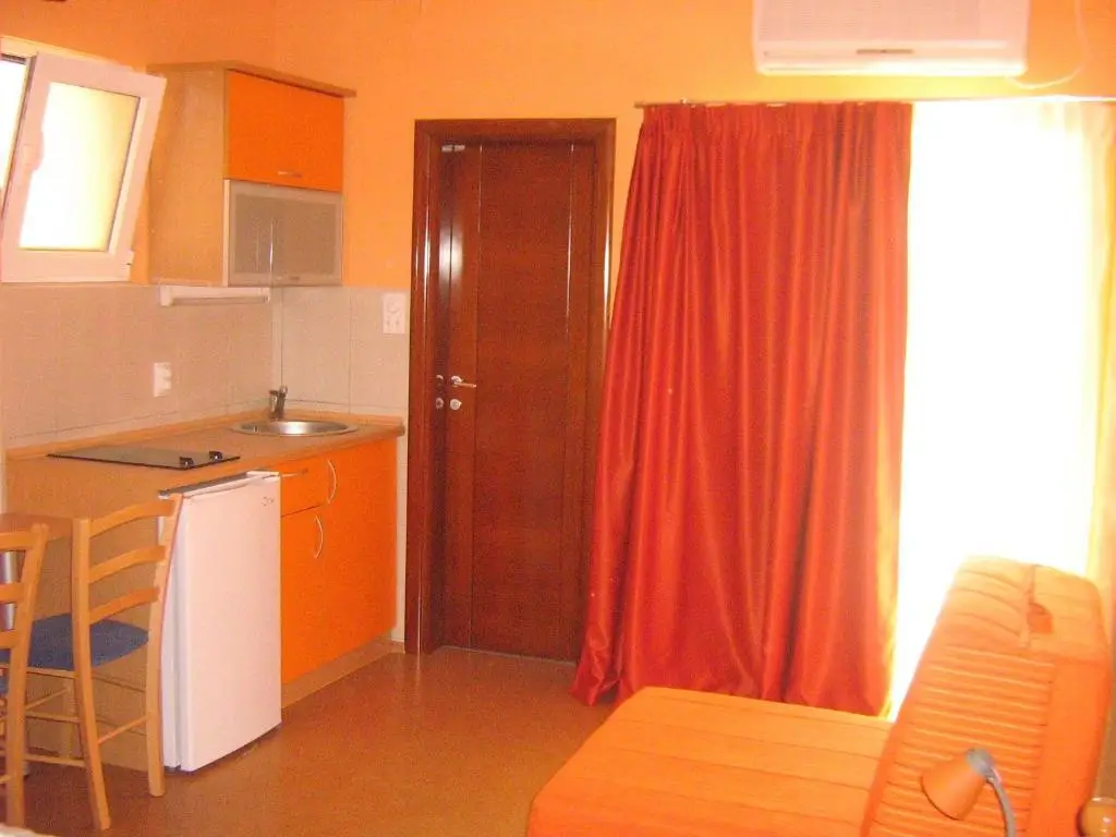 Петровац: Apartments Srzentic