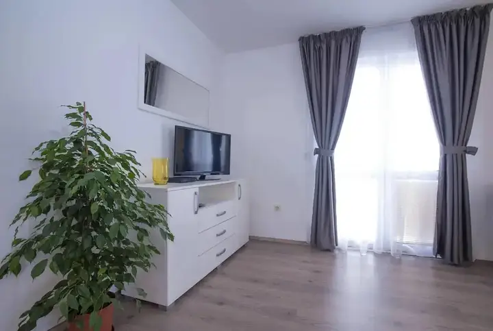Близикуче: Apartments Grand