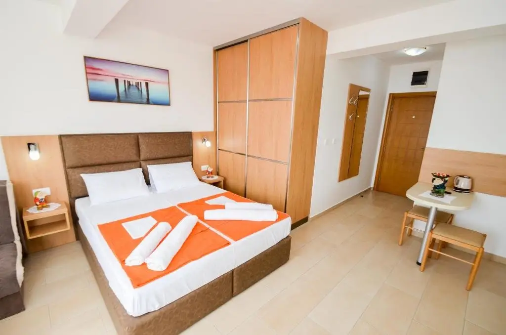 Бечичи: Apartments Ivanović