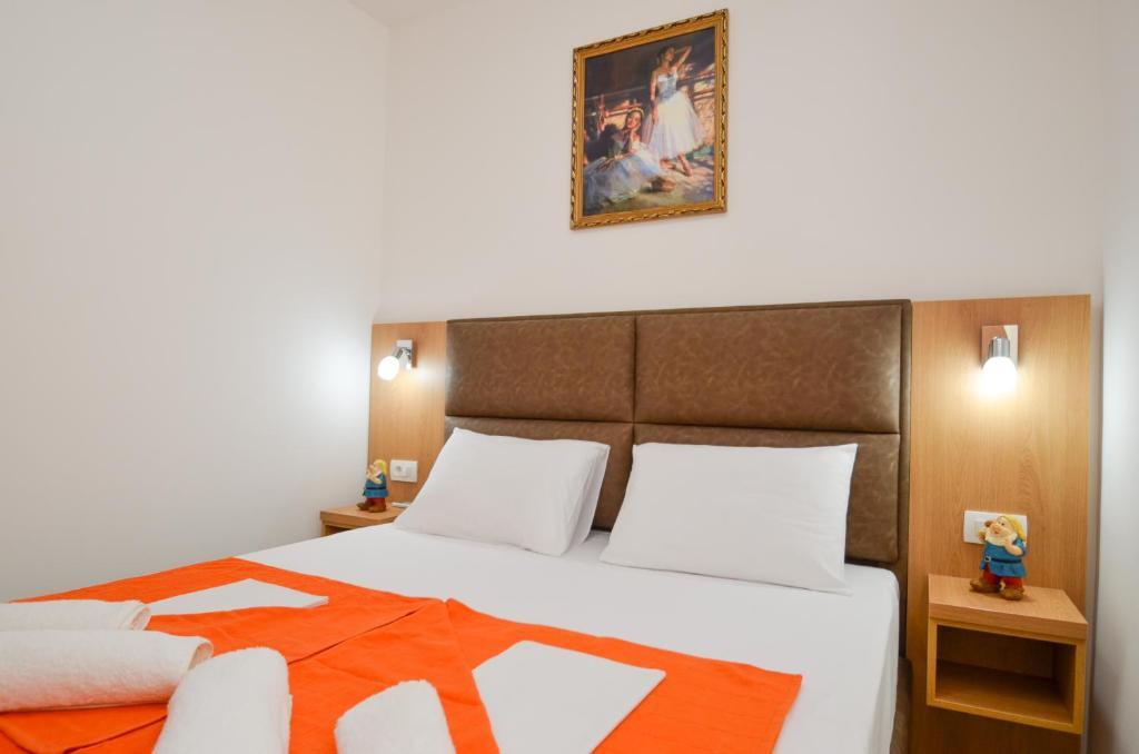 Бечичи: Apartments Ivanović