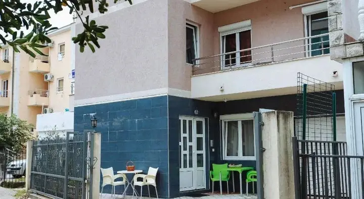 Будва: Zodiac Apartments