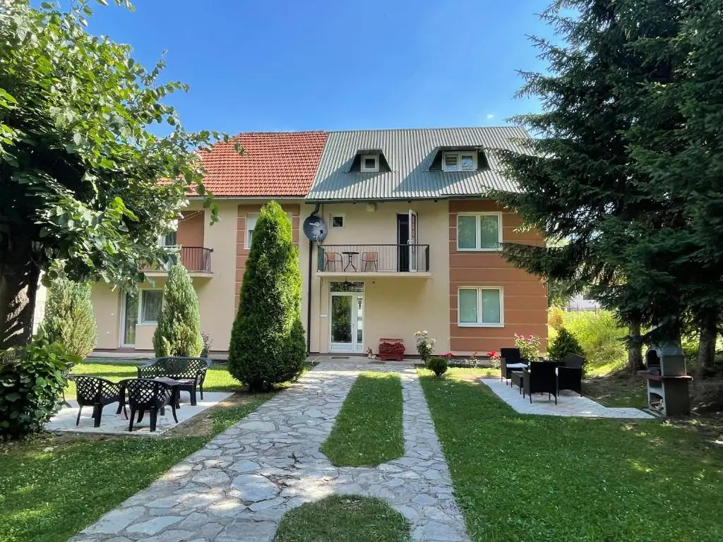 Apartments Radović — фото 1