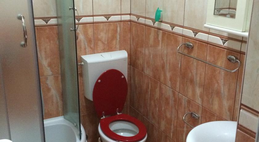 Тиват: Apartments Manojlović