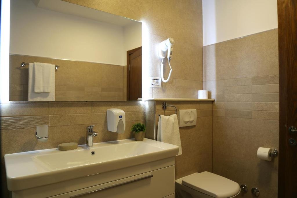 Горни Стой (Штойи и Эпермь): Hotel Comfort