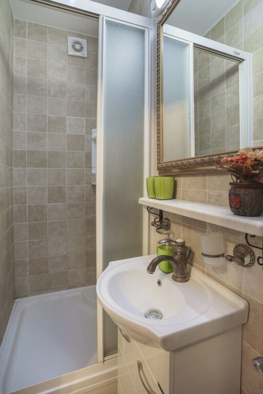 Доброта: Apartments Wine House Old Town