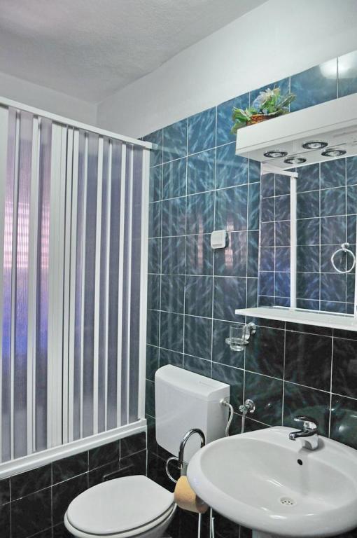 Доброта: Apartments Parteli
