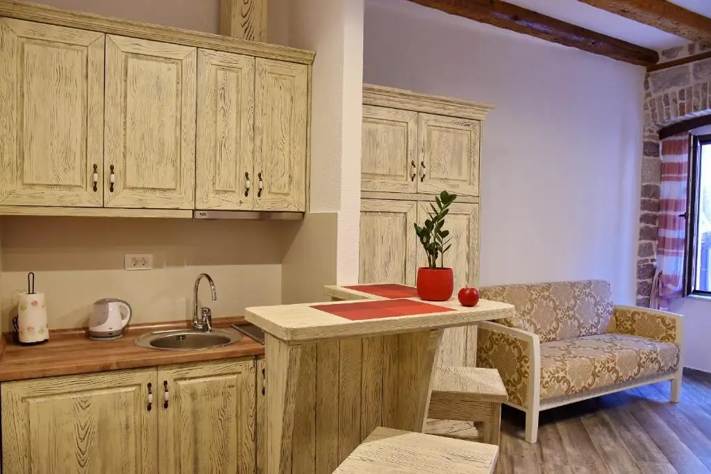 Доброта: Apartments Parteli