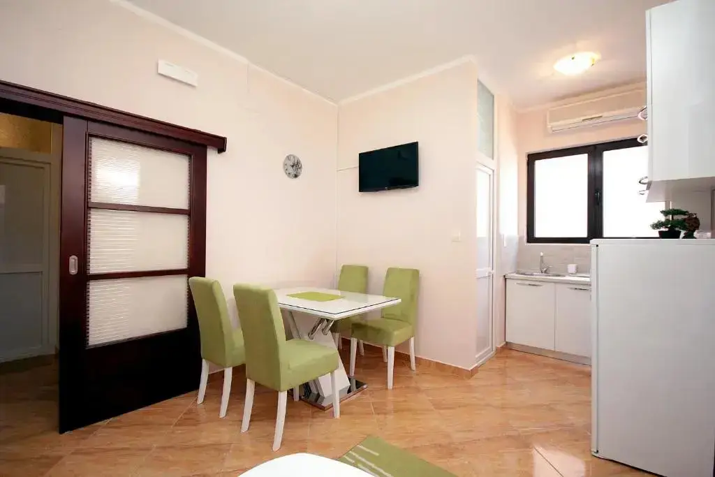 Бар: Apartments Radosavovic