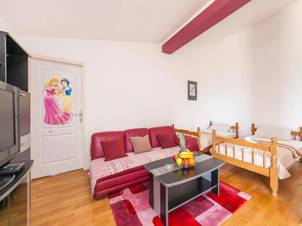 Бульярица: Apartments Midžor