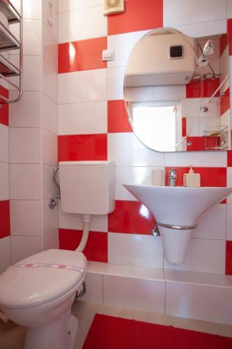 Свети-Стефан: Apartmani Dačo