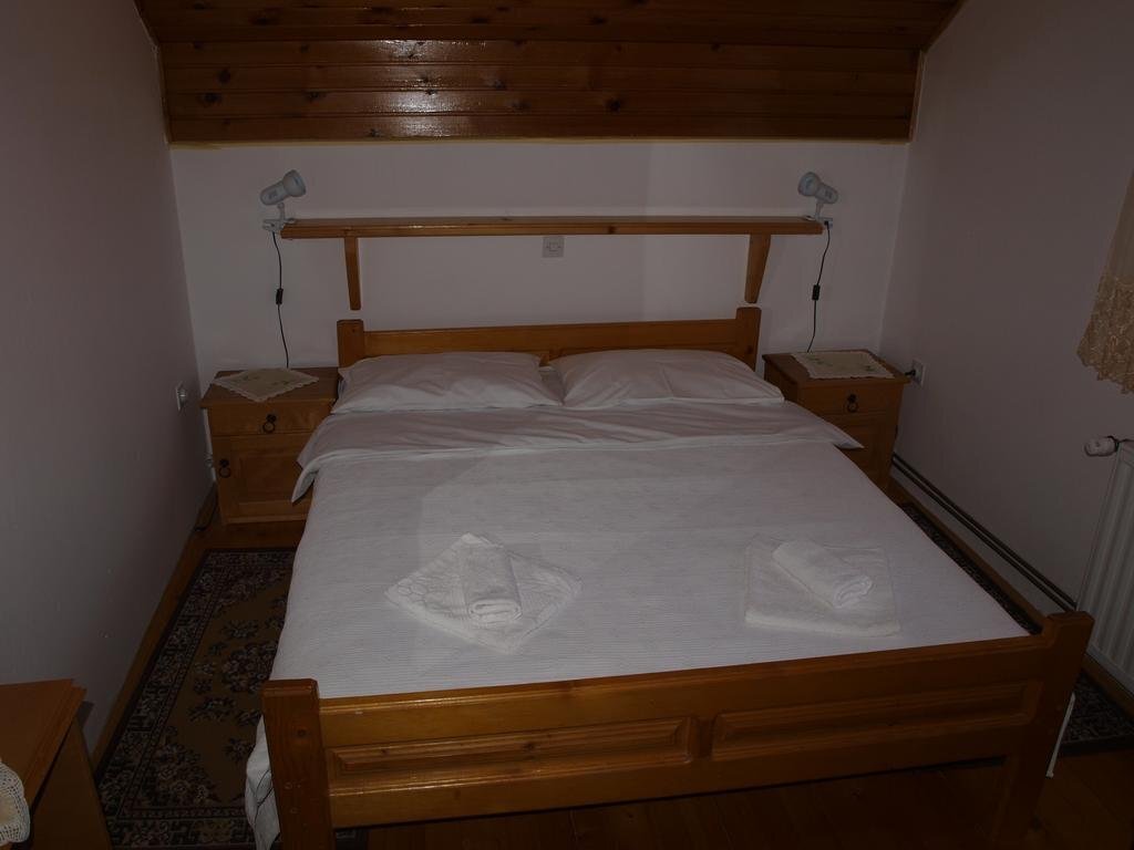 Жабляк: Hotel Javor