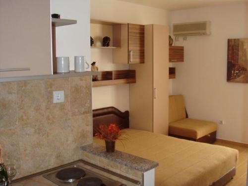 Будва: Azzuro Apartments