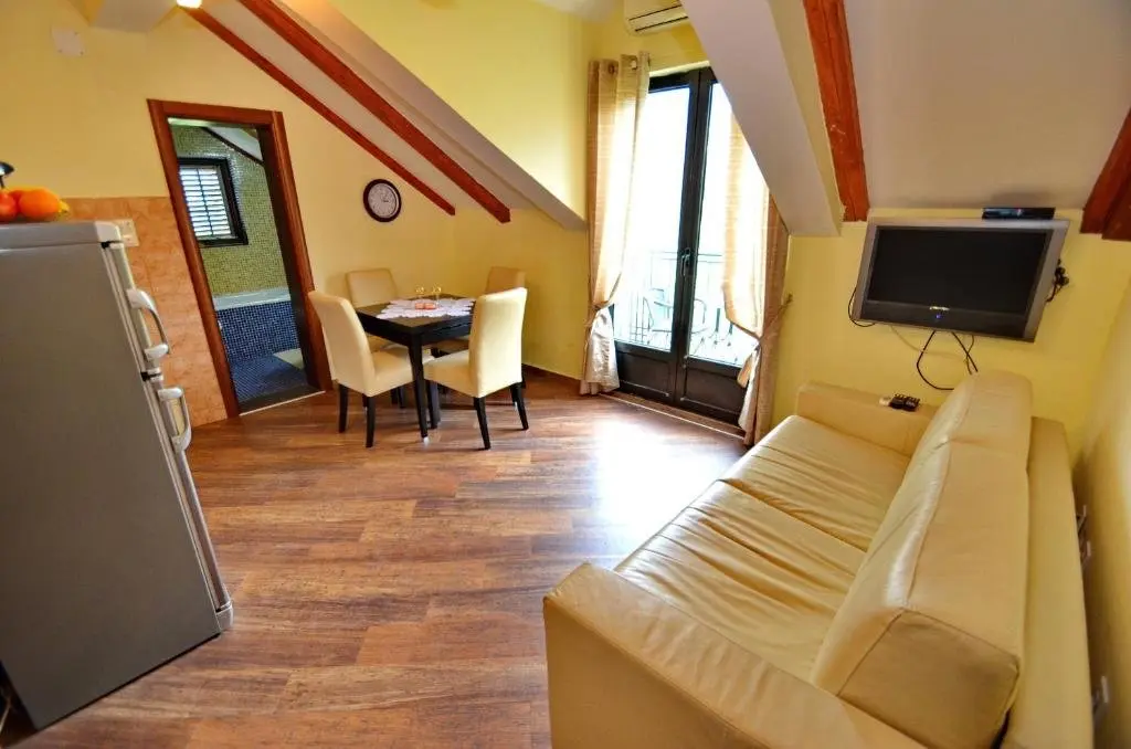 Радановичи: Apartments Ivetić