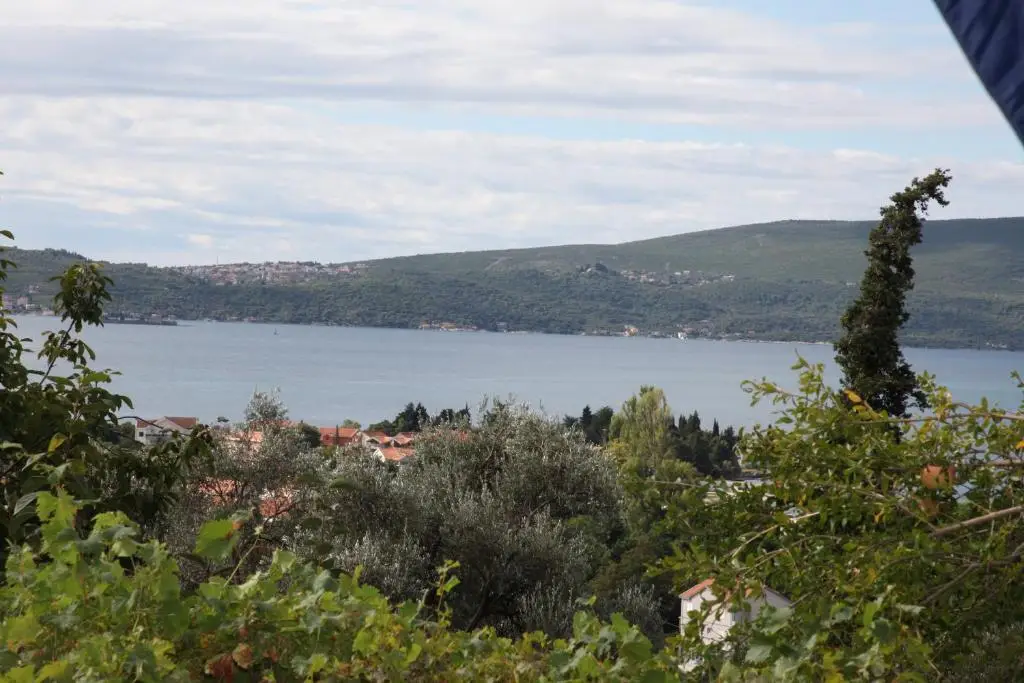 Тиват: Apartments Porto Lastva