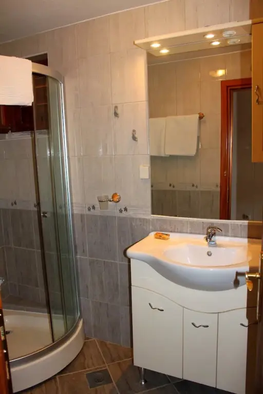 Свети-Стефан: Sveti Stefan Apartments Nr