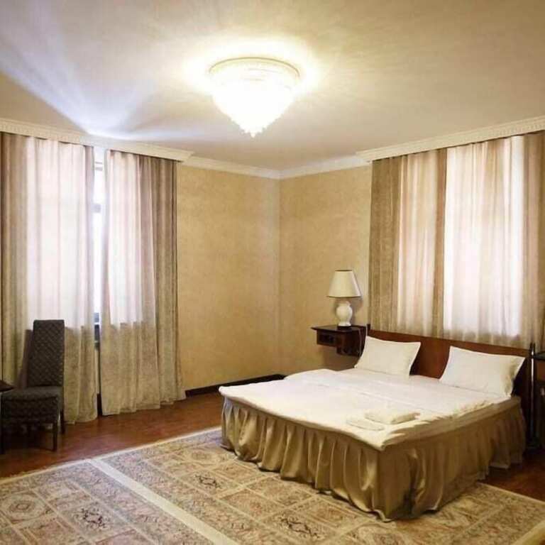 Алматы: Medeus Park