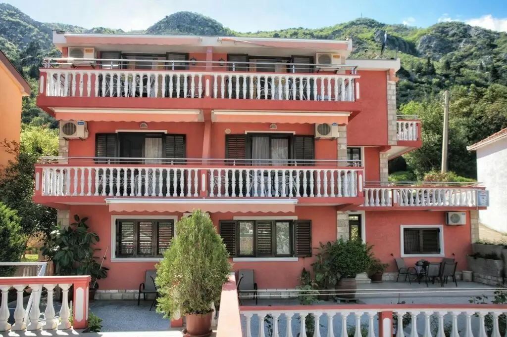 Доброта: Apartments Simun