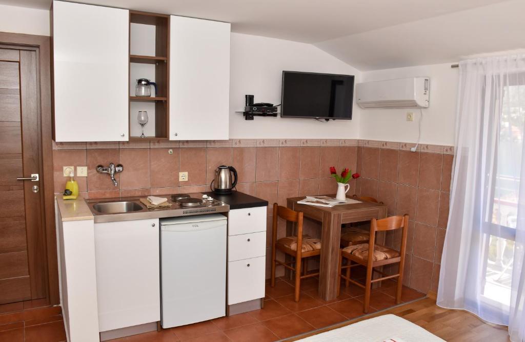 Доброта: Apartments Simun