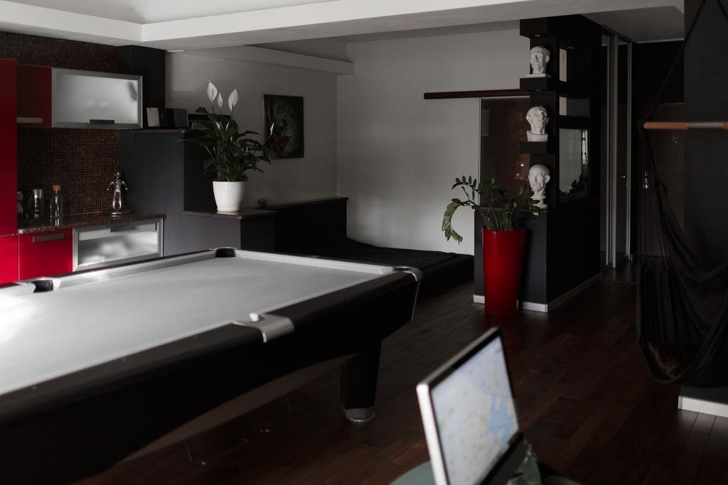 Санкт-Петербург: Peter And Paul Apartments
