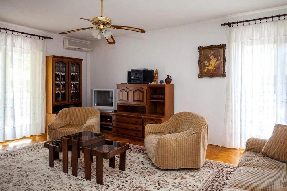 Тиват: Apartments Ratković