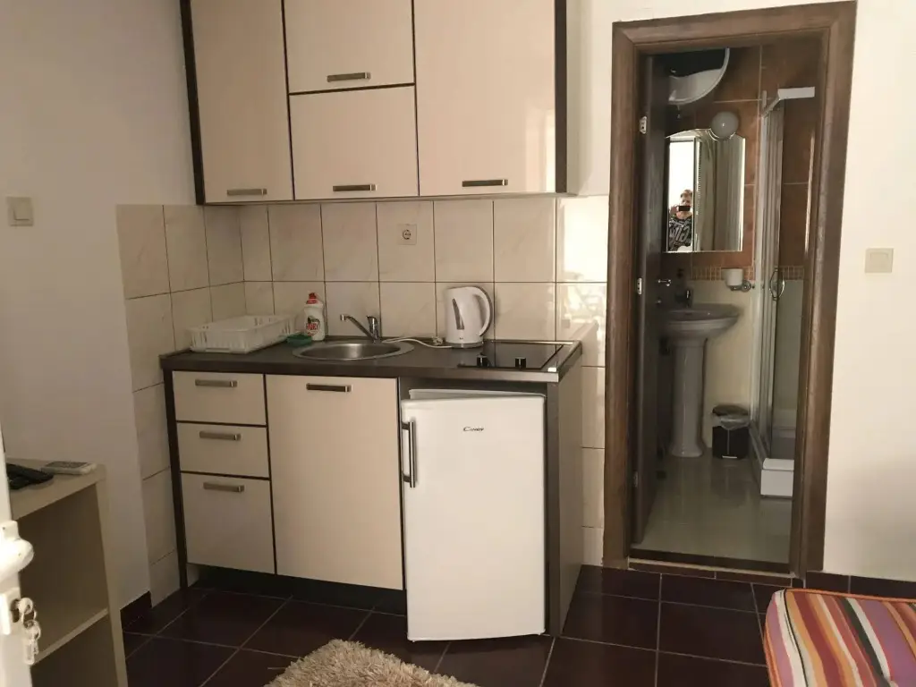 Свети-Стефан: Apartments Kentera