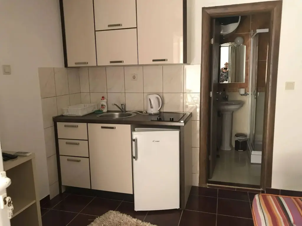Свети-Стефан: Apartments Kentera