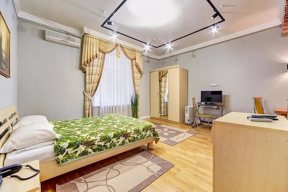 Санкт-Петербург: Peter and Paul Fortress apartment